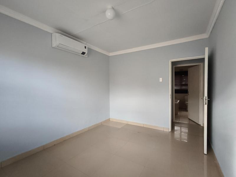 6 Bedroom Property for Sale in Mthata Eastern Cape